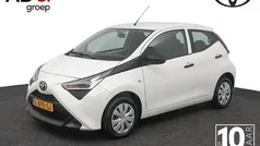 Wit Gebruikt 2021 Toyota Aygo Hatchback | € 11.450 (Eerlijke prijs)