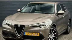 Bruin Gebruikt 2019 Alfa Romeo Stelvio Tech Edition SUV | € 23.850 (Eerlijke prijs)