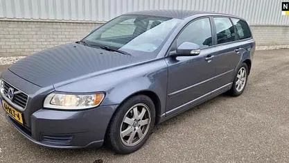 Occasion Volvo V50 Kinetic 114 PK (83 kW) 2011 Grijs Stationwagen