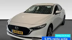 Wit Gebruikt 2020 Mazda 3 Comfort Sedan | € 23.425 (Eerlijke prijs)