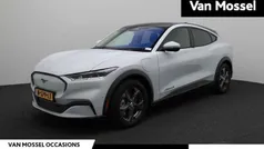 Wit Gebruikt 2021 Ford Mustang Mach-E SUV | € 32.945 (Eerlijke prijs)