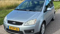 Gebruikt 2004 Ford C-MAX Ghia MPV | € 2.999 (Eerlijke prijs)