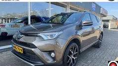Gebruikt 2017 Toyota RAV4 Style SUV | € 24.999 (Goede deal)