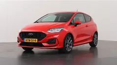 Rood Gebruikt 2022 Ford Fiesta ST-Line Hatchback | € 18.830 (Eerlijke prijs)
