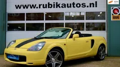 Geel Gebruikt 2001 Toyota MR2 Cabriolet | € 8.950 (Goede deal)