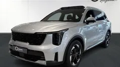 Gebruikt 2025 Kia Sorento Premium SUV | € 65.855 (Eerlijke prijs)