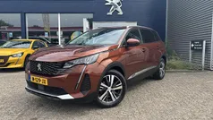 Bruin Gebruikt 2021 Peugeot 5008 Allure MPV | € 26.940 (Goede deal)