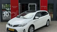 Toyota Auris Hybrid