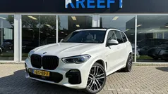 Wit Gebruikt 2021 BMW X5 Executive SUV | € 62.950 (Goede deal)