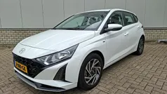 Wit Gebruikt 2024 Hyundai i20 Comfort Hatchback | € 19.885 (Eerlijke prijs)
