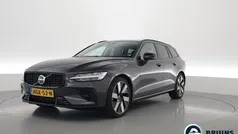Gebruikt 2024 Volvo V60 Plus Stationwagen | € 47.450 (Eerlijke prijs)