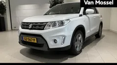 Gebruikt 2018 Suzuki Vitara Exclusive SUV | € 19.900 (Eerlijke prijs)