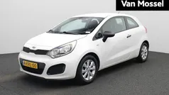 Gebruikt 2013 Kia Rio Hatchback | € 7.440 (Eerlijke prijs)