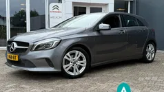Grijs Gebruikt 2017 Mercedes A180 Business Hatchback | € 16.900 (Eerlijke prijs)