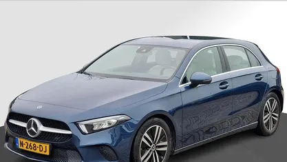 Blauw Gebruikt 2021 Mercedes A180 Business Hatchback | € 22.445 (Eerlijke prijs)