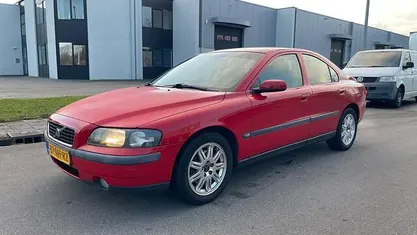 Occasion 2003 Volvo S60 Sedan | € 1.499 (Goede deal)
