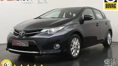 Grijs Gebruikt 2014 Toyota Auris Hatchback | € 8.945 (Goede deal)