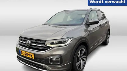 Grijs Occasion 2023 VW T-Cross Business SUV | € 22.450 (Goede deal)