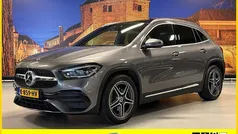 Grijs Gebruikt 2020 Mercedes GLA200 AMG SUV | € 30.950 (Goede deal)
