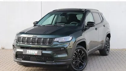 Occasion 2025 Jeep Compass North SUV | € 42.900 (Eerlijke prijs)