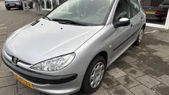 Gebruikt 2004 Peugeot 206 Hatchback | € 1.950 (Eerlijke prijs)