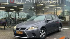 Lexus CT200h