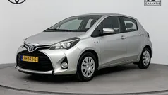 Gebruikt 2016 Toyota Yaris Hybrid Limited Hatchback | € 14.200 (Eerlijke prijs)