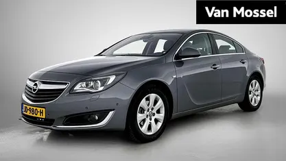 Occasion 2016 Opel Insignia Cosmo Sedan | € 12.440 (Eerlijke prijs)