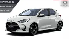 Wit Nieuw 2025 Toyota Yaris Hybrid Executive Hatchback | € 33.995 (Eerlijke prijs)
