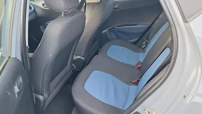 Grijs Occasion 2014 Hyundai i10 Comfort Hatchback | € 3.750 (Goede deal)