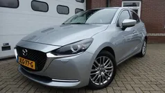 Gebruikt 2022 Mazda 2 Luxury Hatchback | € 18.750 (Eerlijke prijs)