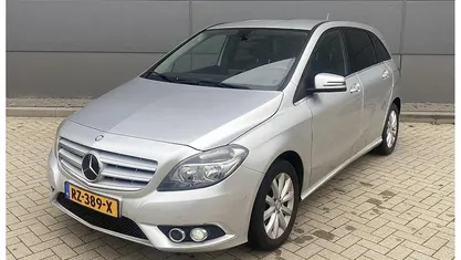 Gebruikt 2014 Mercedes B180 Prestige MPV | € 5.995 (Eerlijke prijs)