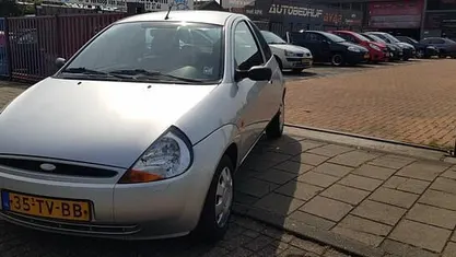 Grijs Gebruikt 2007 Ford Ka Futura Hatchback | € 950 (Eerlijke prijs)