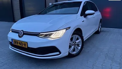 Occasion VW Golf VIII Life 110 PK (80 kW) 2021 Hatchback