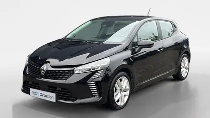 Noir étoilé gne (donker zwart) Occasion 2024 Renault Clio V Evolution Hatchback | € 17.935 (Super prijs)