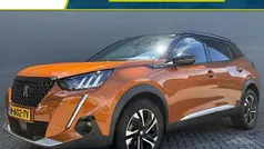 Oranje Gebruikt 2020 Peugeot 2008 GT-line SUV | € 18.935 (Eerlijke prijs)