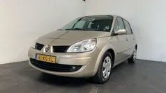 Beige Gebruikt 2007 Renault Scénic II Business MPV | € 1.999 (Eerlijke prijs)