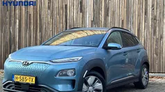 Blauw Gebruikt 2020 Hyundai Kona Premium SUV | € 19.450 (Eerlijke prijs)