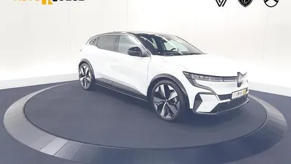Occasion Renault Megane E-Tech Techno 160 kW (218 PK) 2022 Wit Hatchback