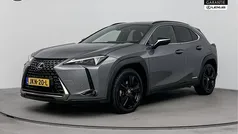 Grijs Gebruikt 2021 Lexus UX 250h Luxury Line SUV | € 32.900 (Eerlijke prijs)