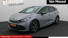 Grijs Gebruikt 2022 Cupra Born Hatchback | € 24.400 (Eerlijke prijs)