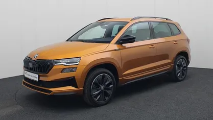 Occasion 2025 Skoda Karoq SportLine SUV | € 39.740 (Eerlijke prijs)