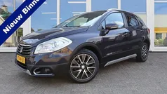 Grijs, metallic lak Gebruikt 2014 Suzuki SX4 S-Cross SUV | € 11.950 (Eerlijke prijs)