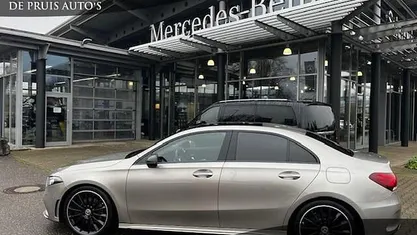 Zilver Gebruikt 2020 Mercedes A250 Premium Plus Sedan | € 28.950 (Goede deal)