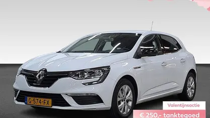 Wit Occasion 2019 Renault Mégane IV LIMITED Hatchback | € 11.490 (Eerlijke prijs)