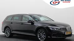 Gebruikt 2023 VW Passat Business Stationwagen | € 34.900 (Super prijs)