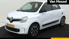 Gebruikt 2022 Renault Twingo LIMITED Hatchback | € 13.235 (Eerlijke prijs)