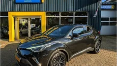Gebruikt 2020 Toyota C-HR Executive SUV | € 25.595 (Eerlijke prijs)