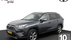 Gebruikt 2020 Toyota RAV4 Hybrid SUV | € 34.400 (Eerlijke prijs)
