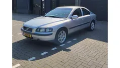 Gebruikt 2001 Volvo S60 Sedan | € 2.895 (Eerlijke prijs)